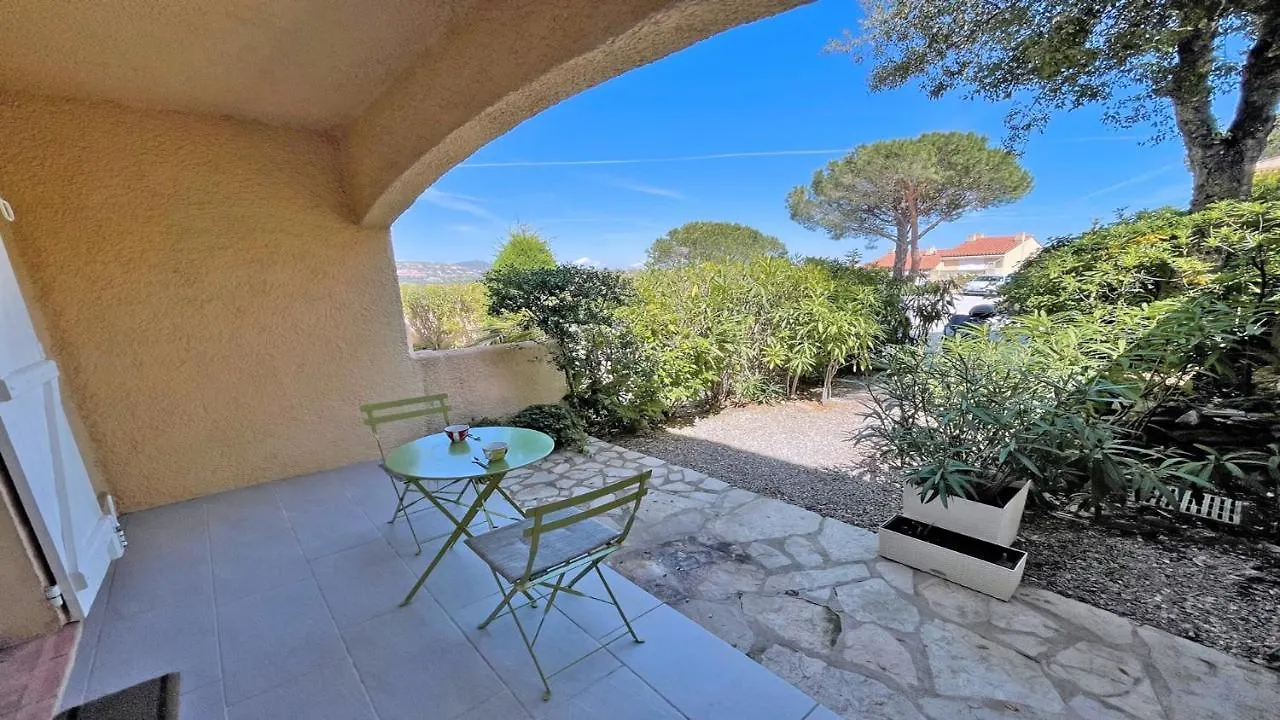 Apartment Les Hauts Du Semaphore Sainte-Maxime France